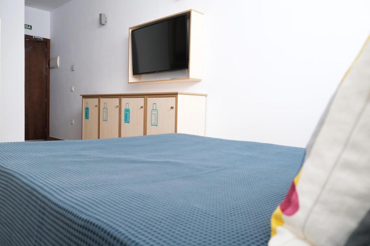 Take Surf Hostel Conil Conil De La Frontera Esterno foto