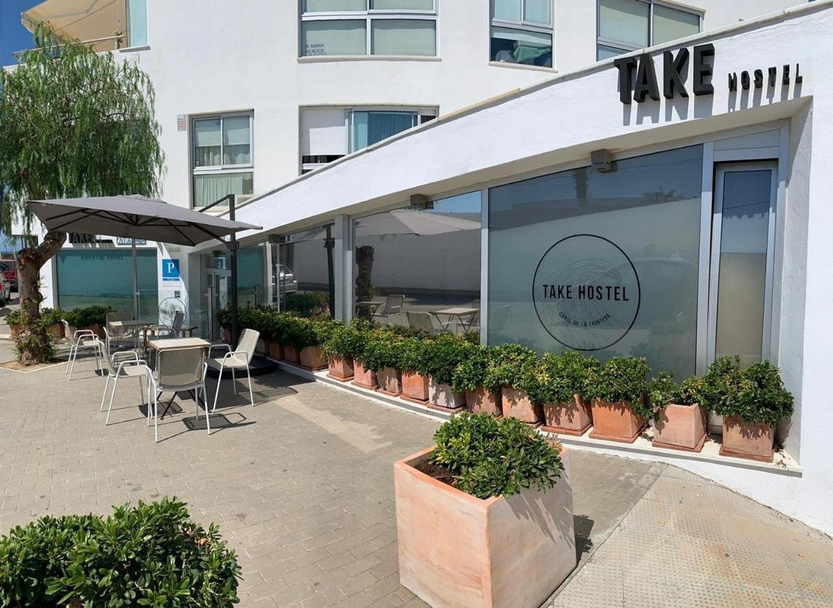Take Surf Hostel Conil Conil De La Frontera Esterno foto