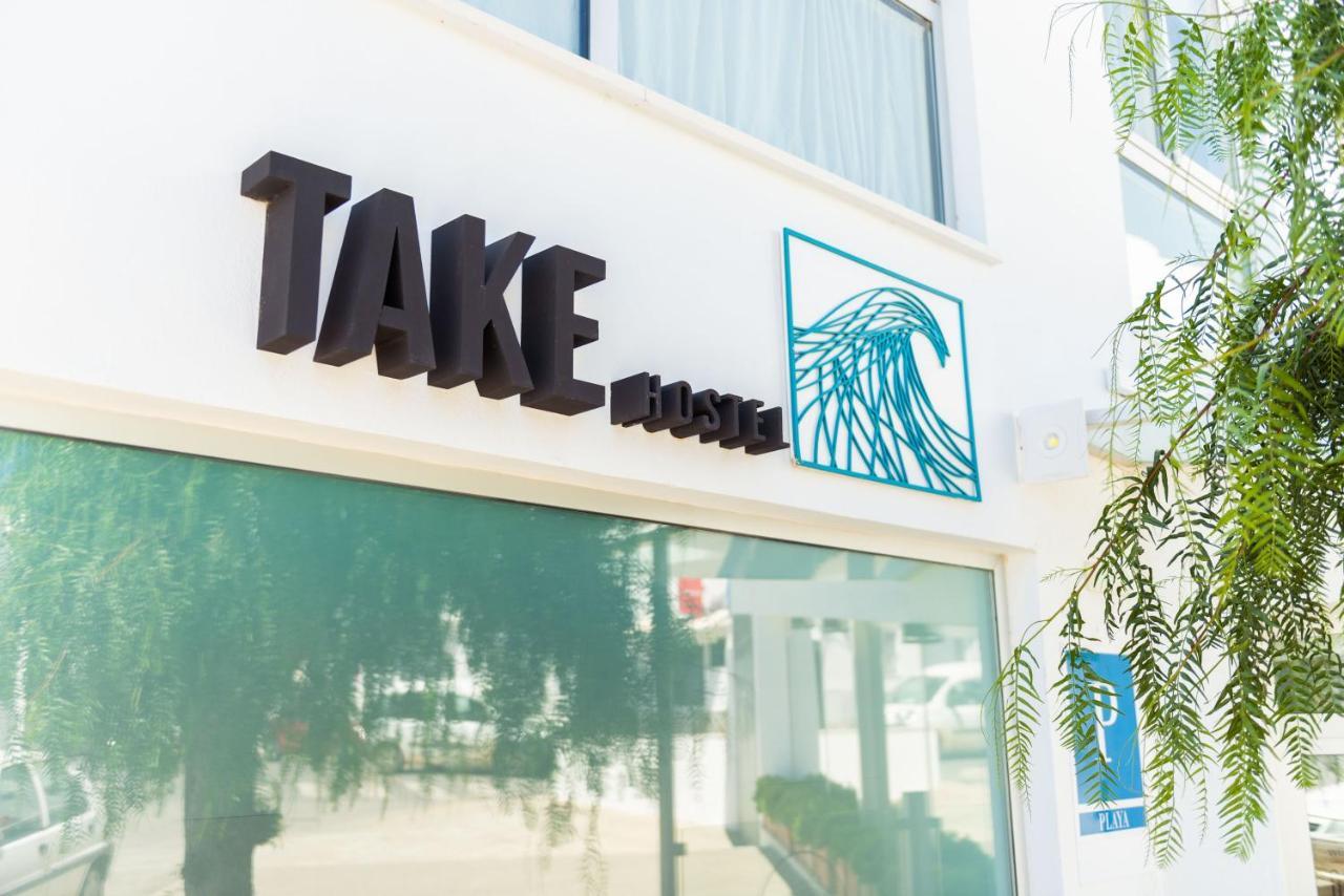 Take Surf Hostel Conil Conil De La Frontera Esterno foto