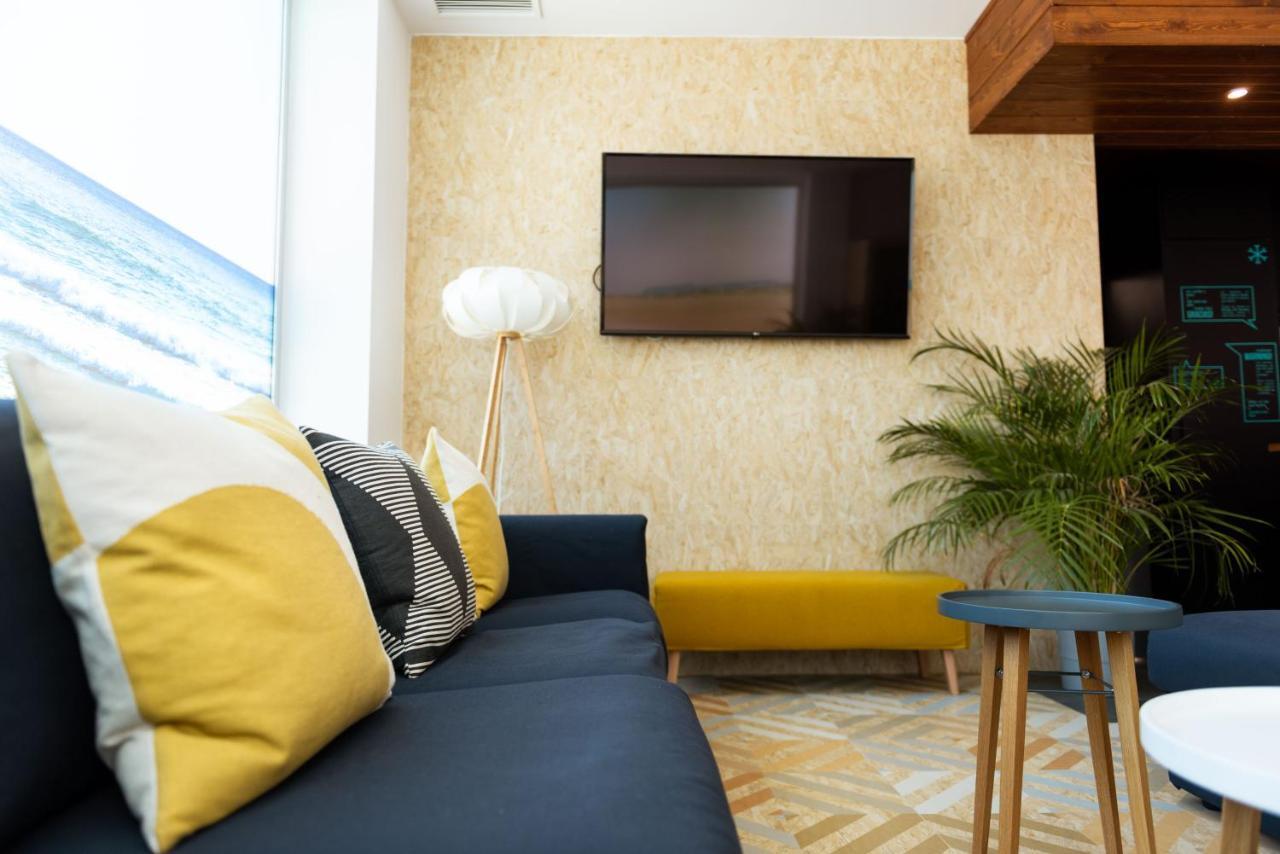 Take Surf Hostel Conil Conil De La Frontera Esterno foto