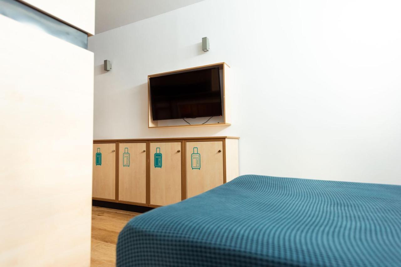 Take Surf Hostel Conil Conil De La Frontera Esterno foto