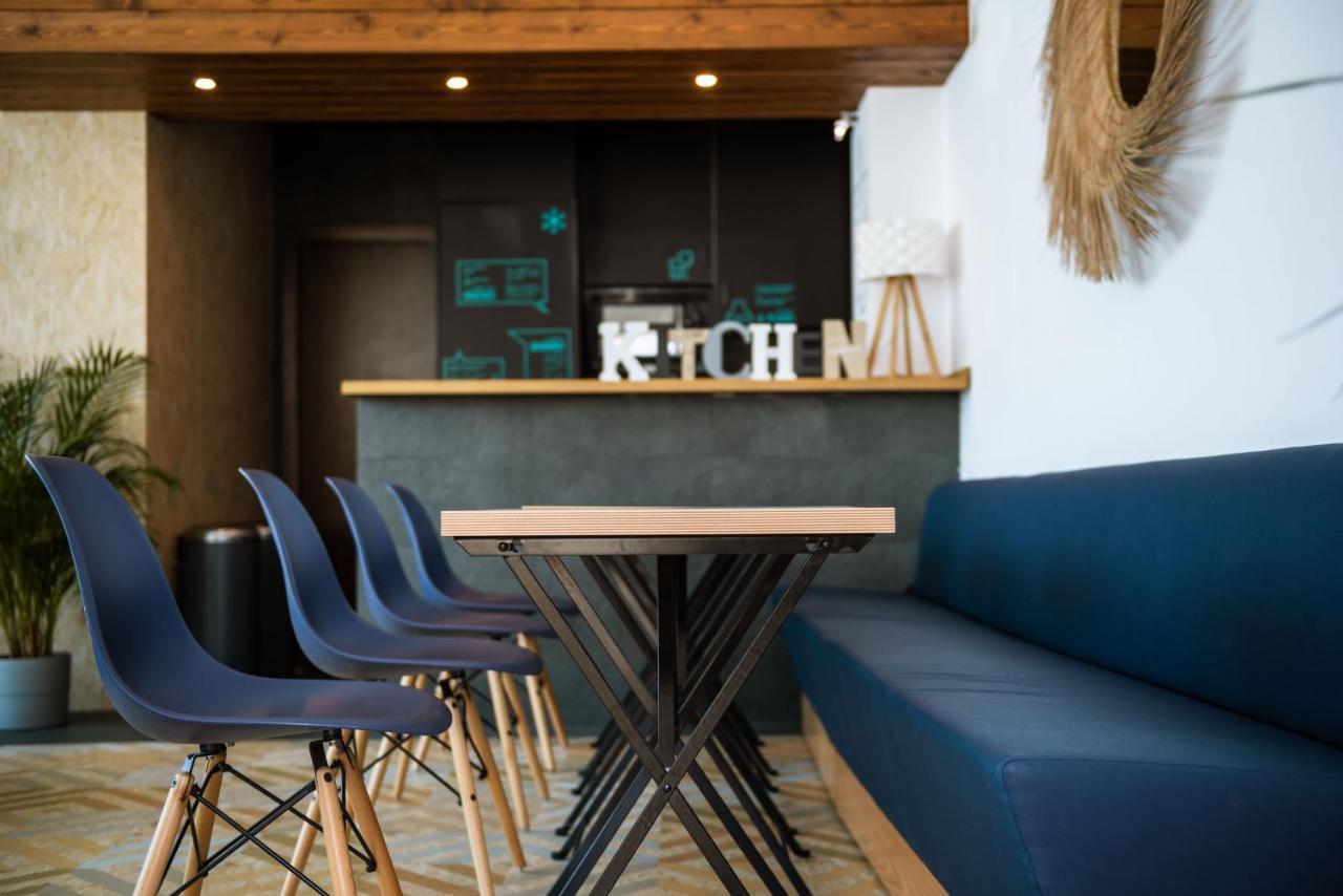 Take Surf Hostel Conil Conil De La Frontera Esterno foto