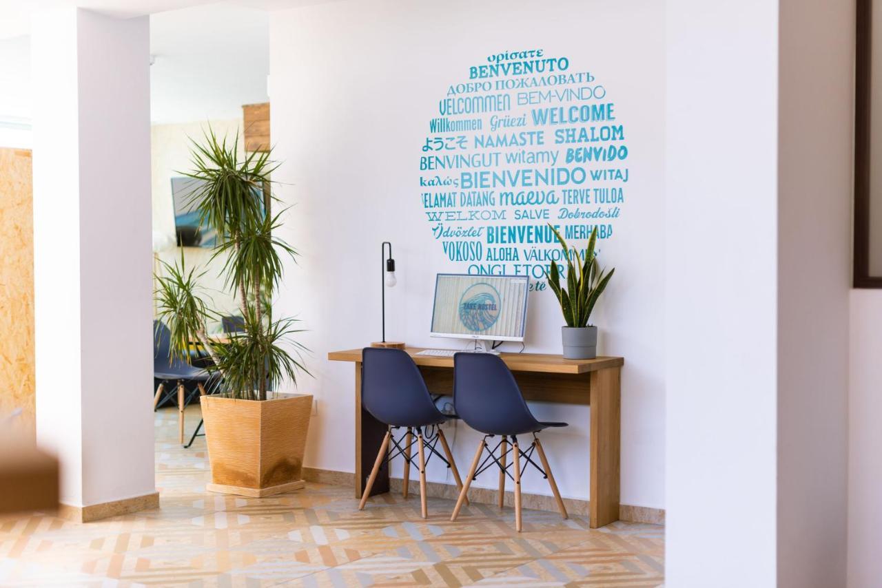 Take Surf Hostel Conil Conil De La Frontera Esterno foto